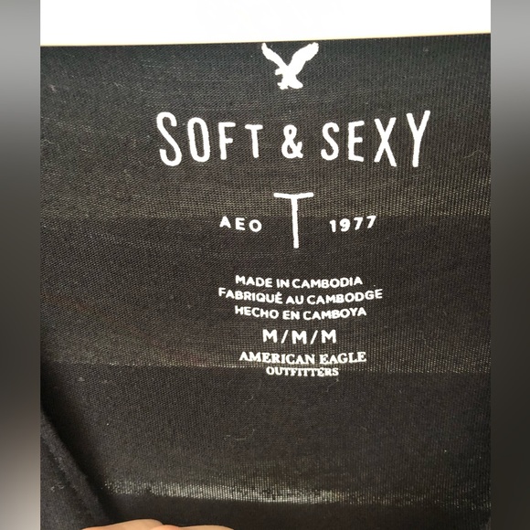 AEO Soft & Sexy Choker Tee Shirt size Medium - Picture 6 of 9